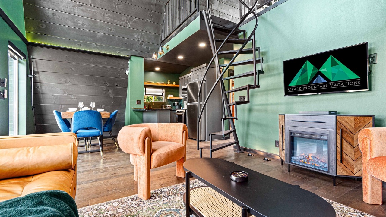 Photo of Livingroom in Omaha