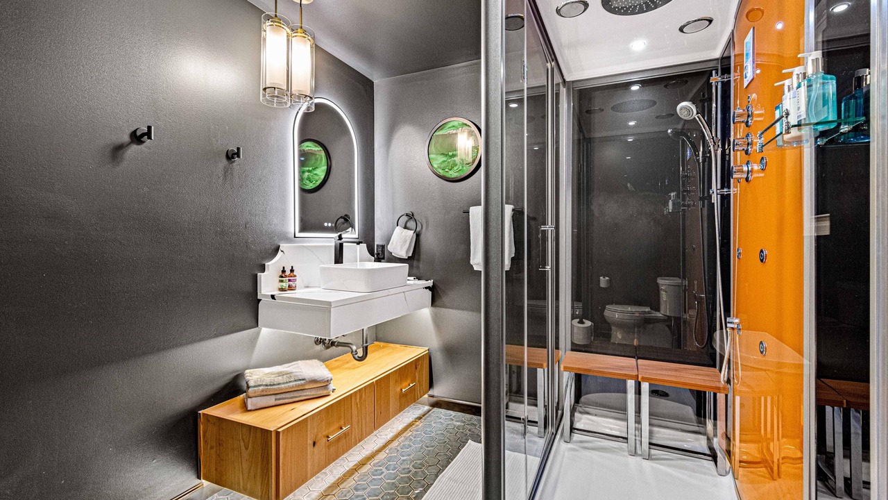 Photo of Bathroom in Omaha