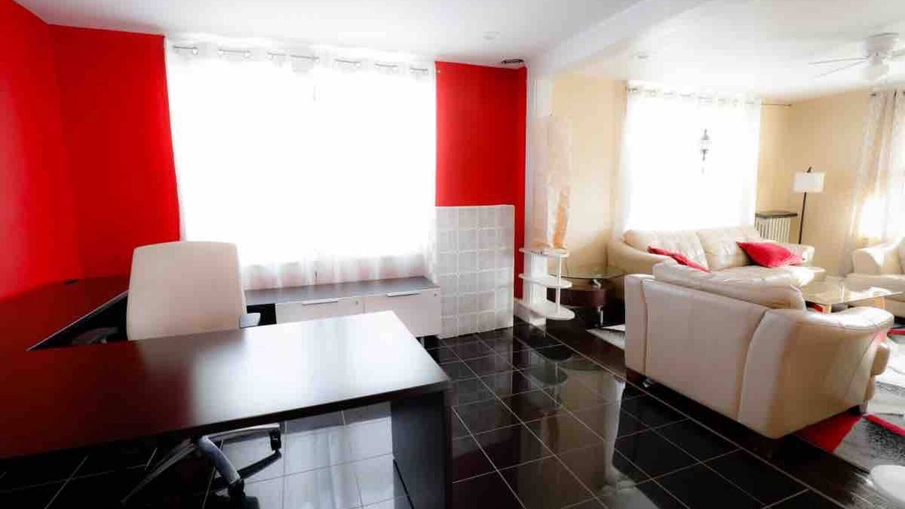 Photo of Livingroom in Mount Pleasant