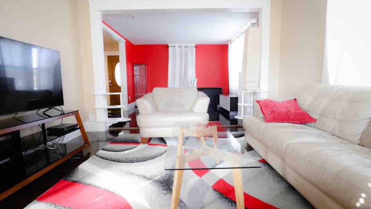 Photo of Livingroom in Mount Pleasant