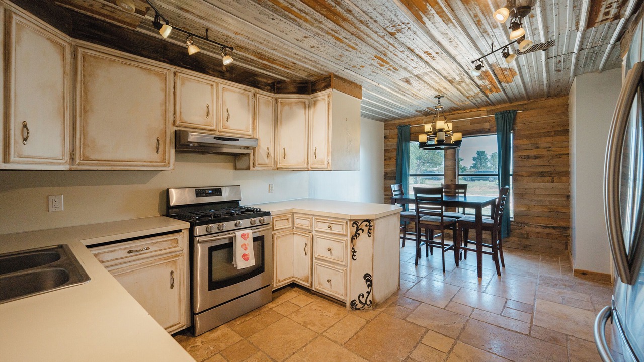 Photo of Kitchen in Midland
