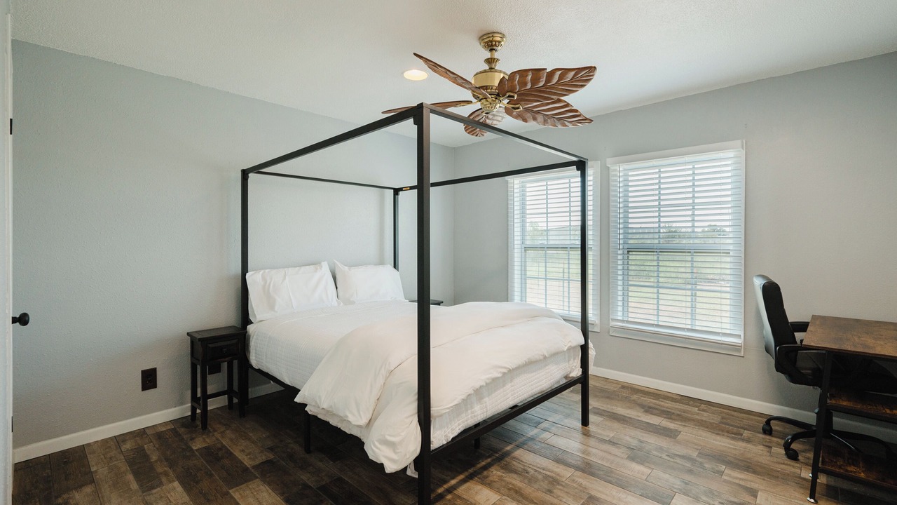 Photo of Bedroom in Midland