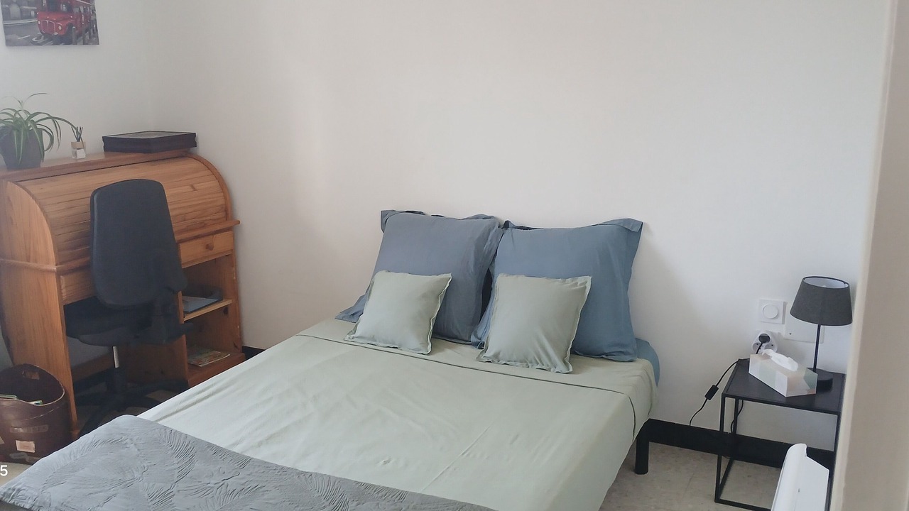 Photo of Bedroom in Clery-Saint-Andre