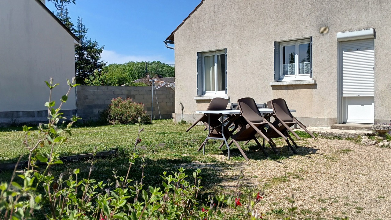 Photo of Outdoor in Clery-Saint-Andre