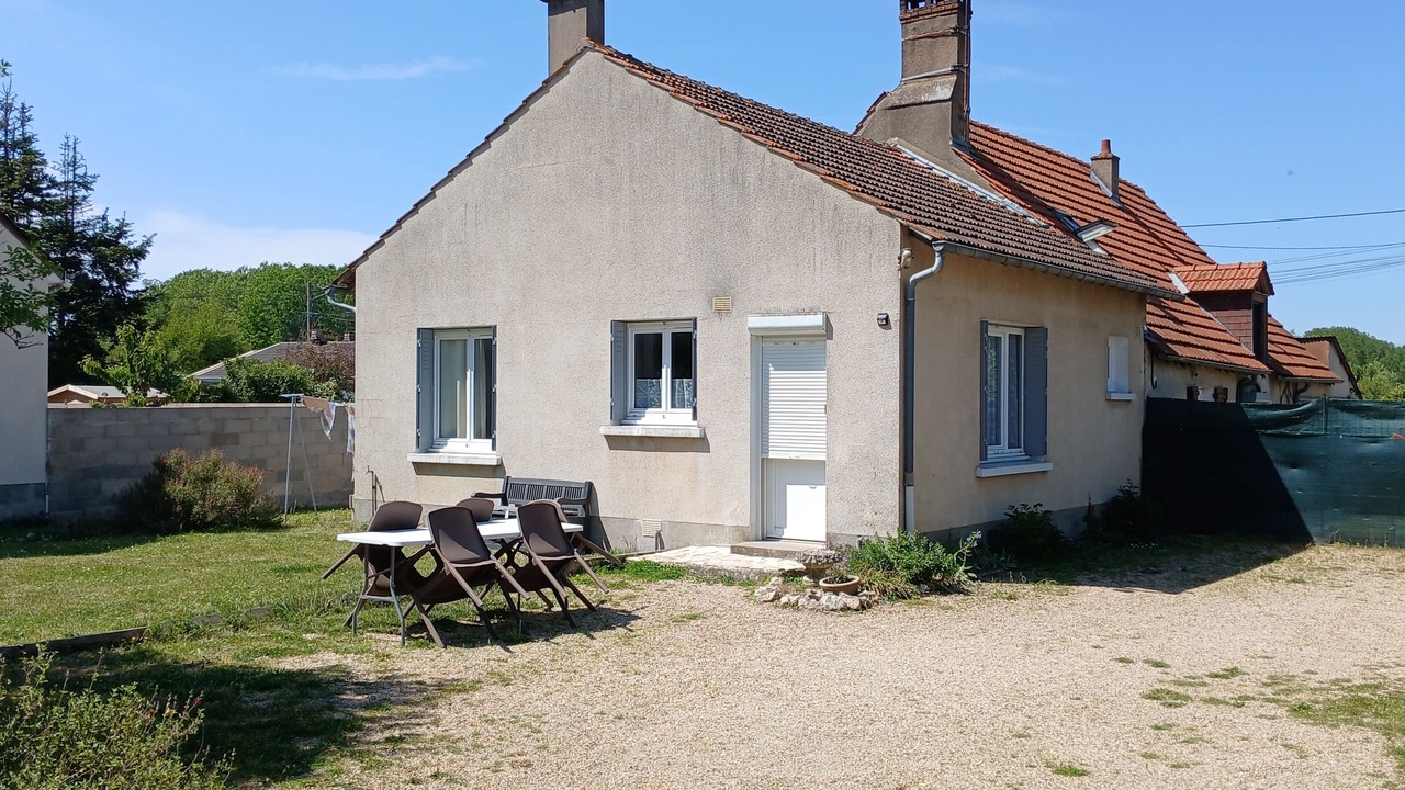 Photo of Outdoor in Clery-Saint-Andre