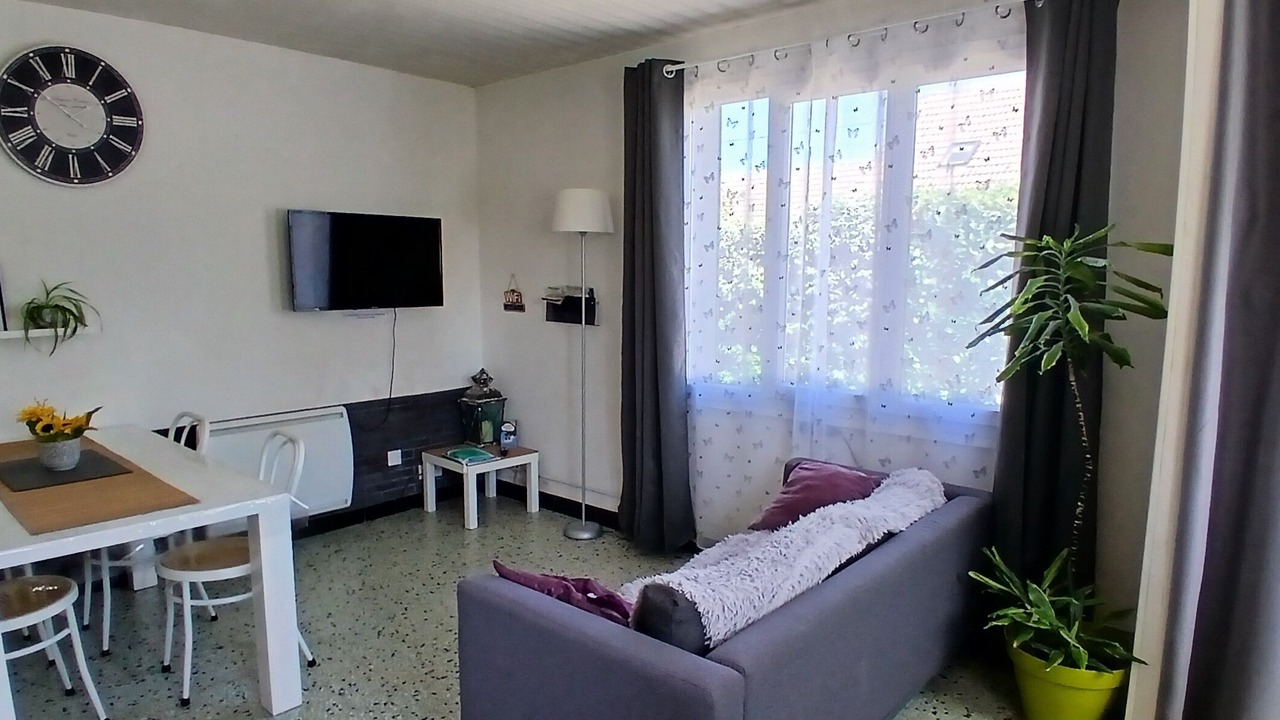 Photo of Livingroom in Clery-Saint-Andre