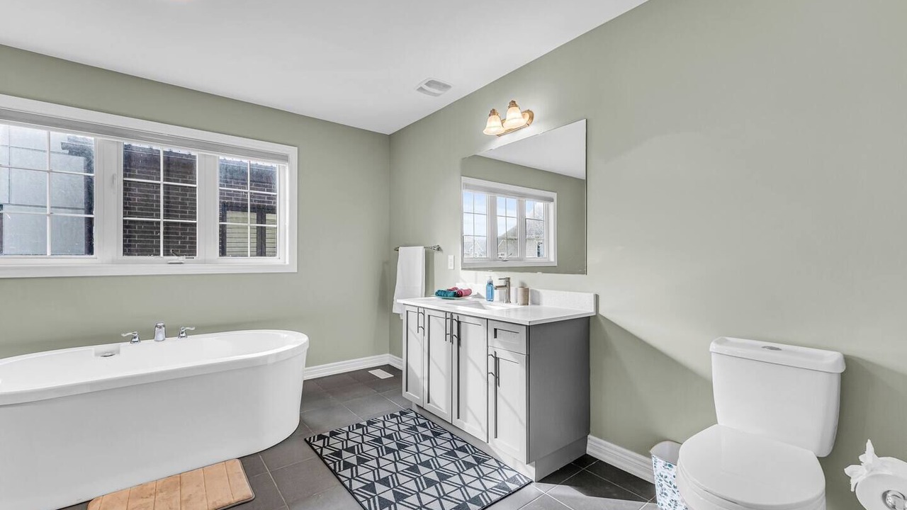 Photo of Bathroom in Thorold