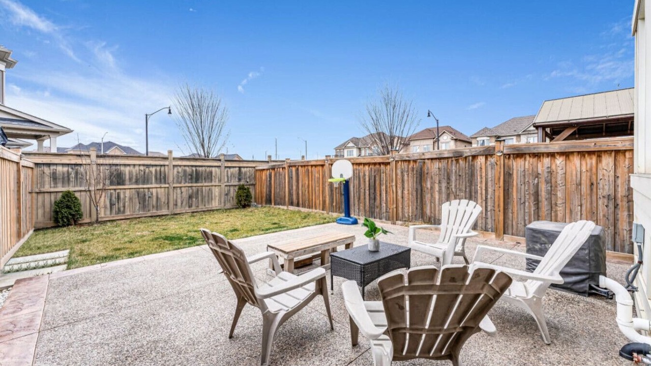 Photo of Outdoor in Brampton