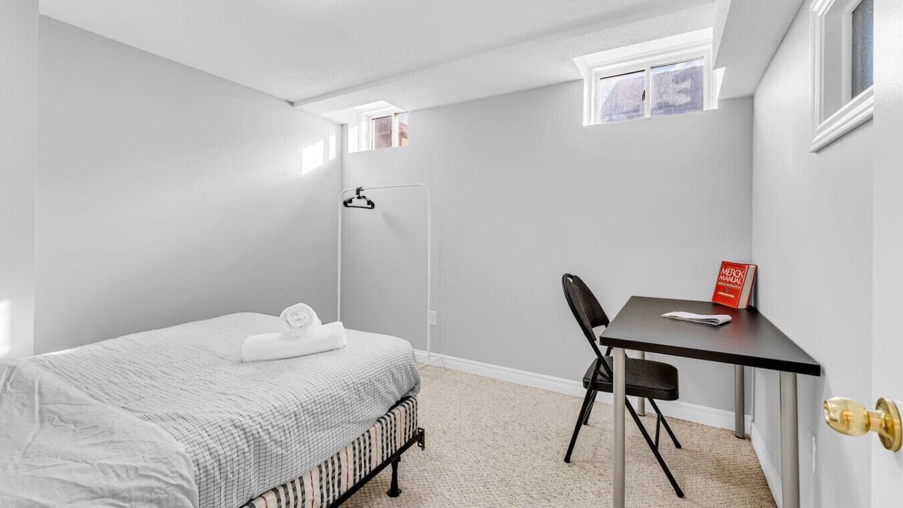 Photo of Bedroom in Thorold