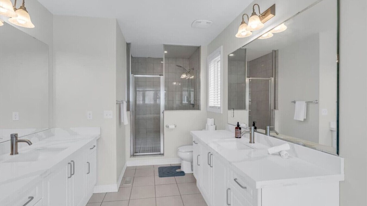 Photo of Bathroom in Thorold