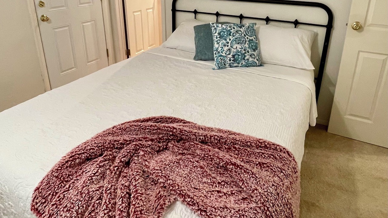 Photo of Bedroom in Decatur