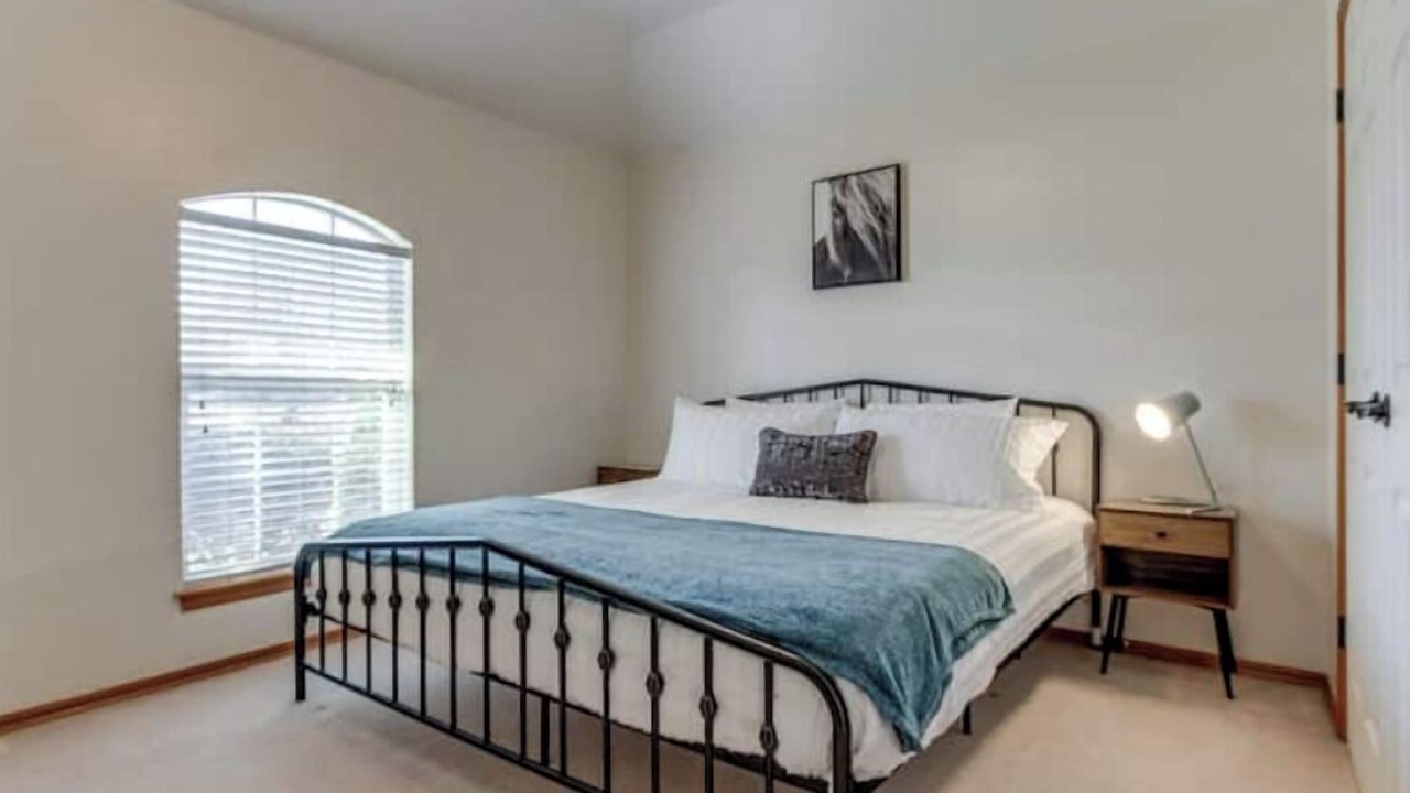 Photo of Bedroom in Midwest City