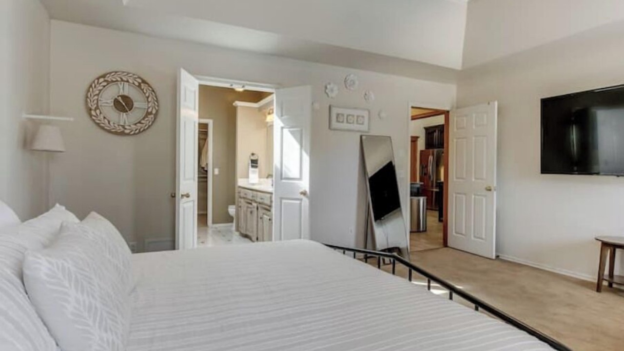 Photo of Bedroom in Midwest City
