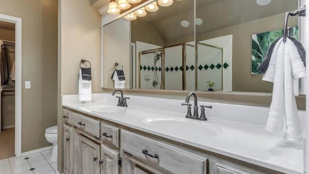 Photo of Bathroom in Midwest City