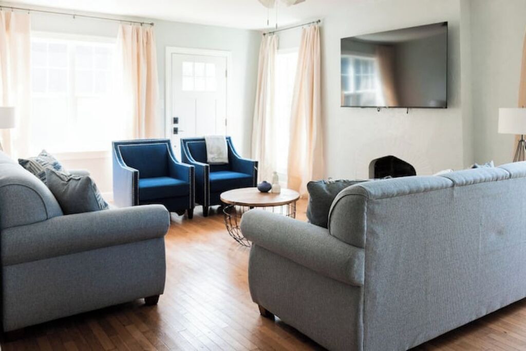 Photo of Livingroom in Central Oklahoma City