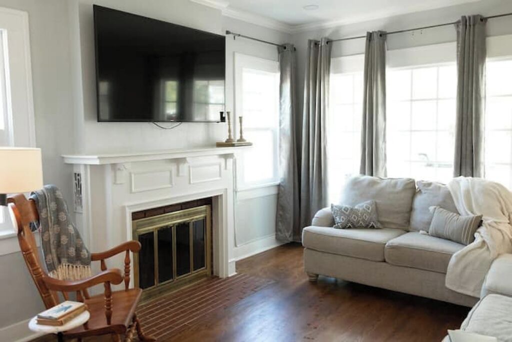 Photo of Livingroom in Midtown
