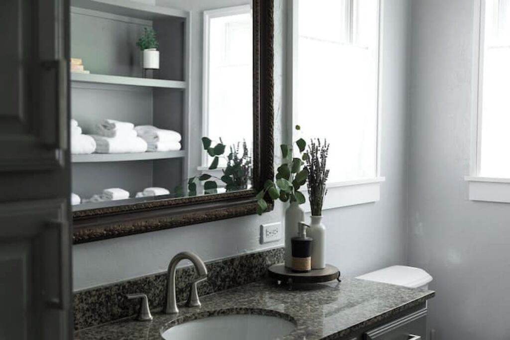 Photo of Bathroom in Midtown