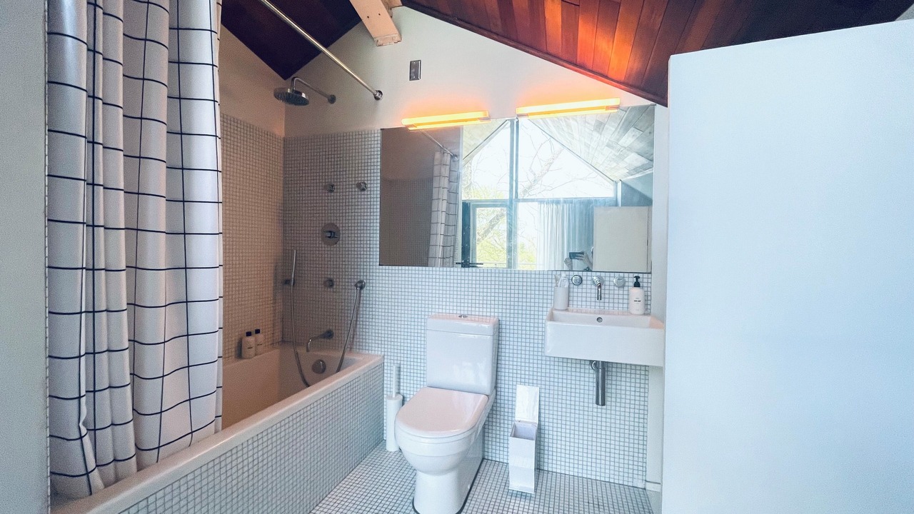 Photo of Bathroom in Town of Wappinger