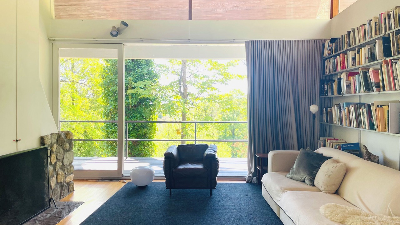 Photo of Livingroom in Town of Wappinger