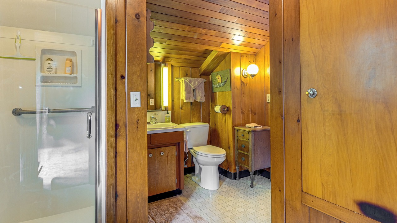 Photo of Bathroom in Kingston