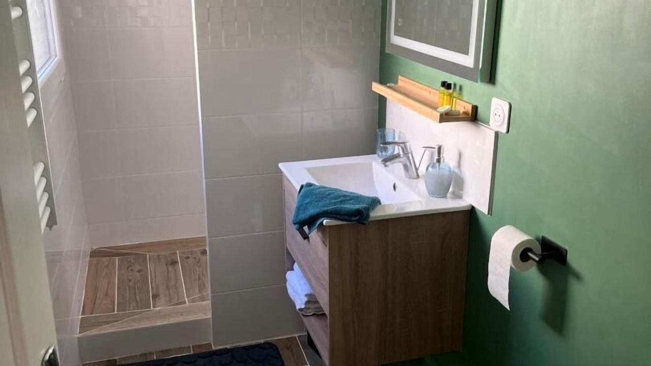 Photo of Bathroom in Vertus