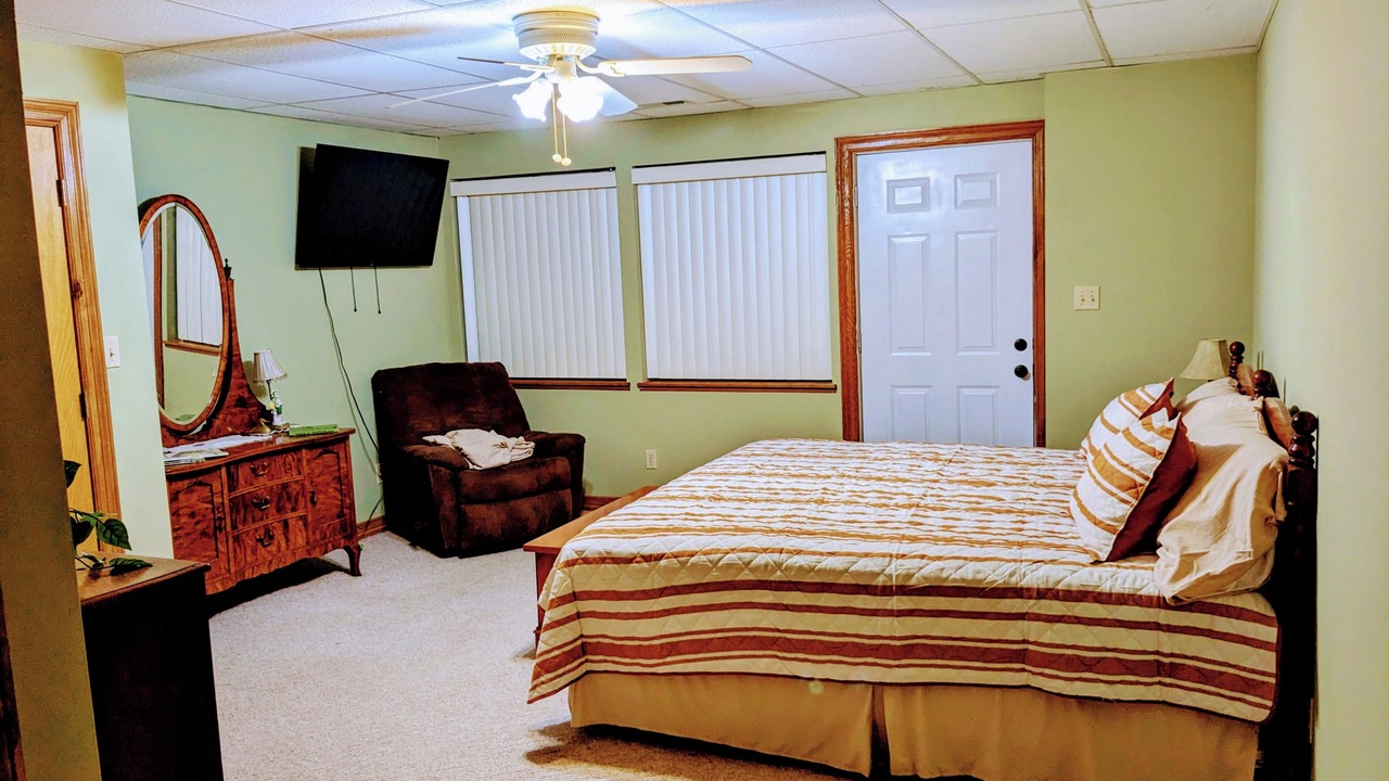 Photo of Bedroom in Cape Fair