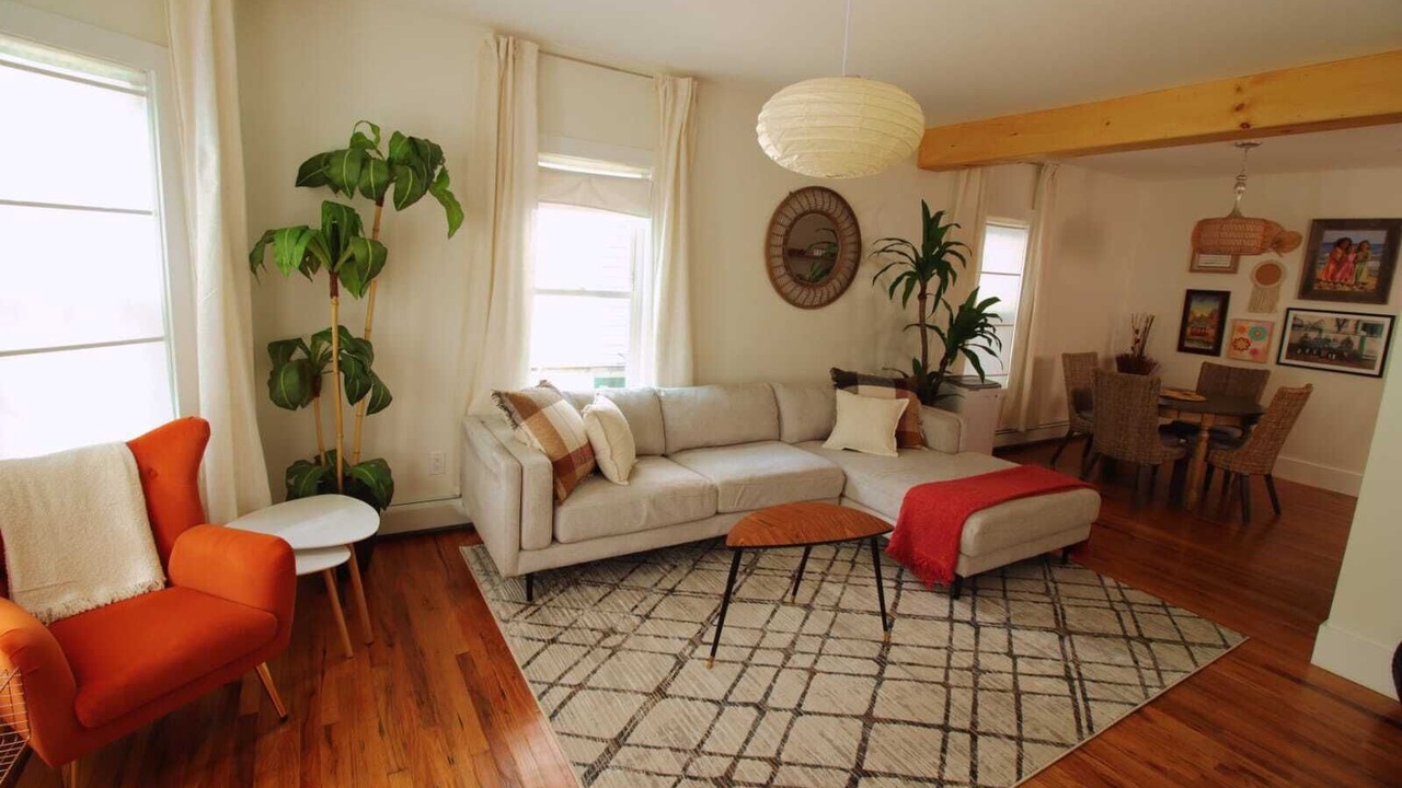 Photo of Livingroom in North Adams