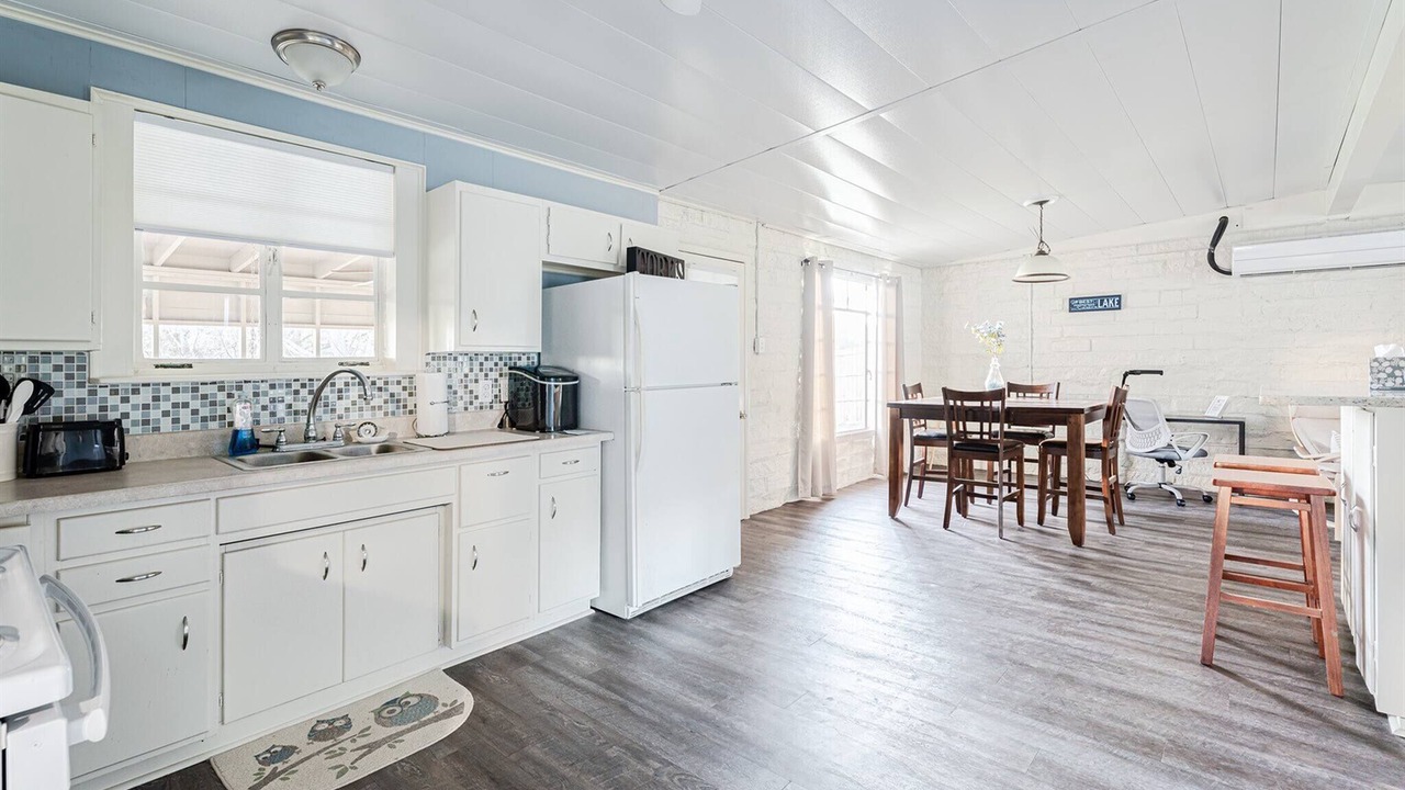 Photo of Kitchen in Oatmeal
