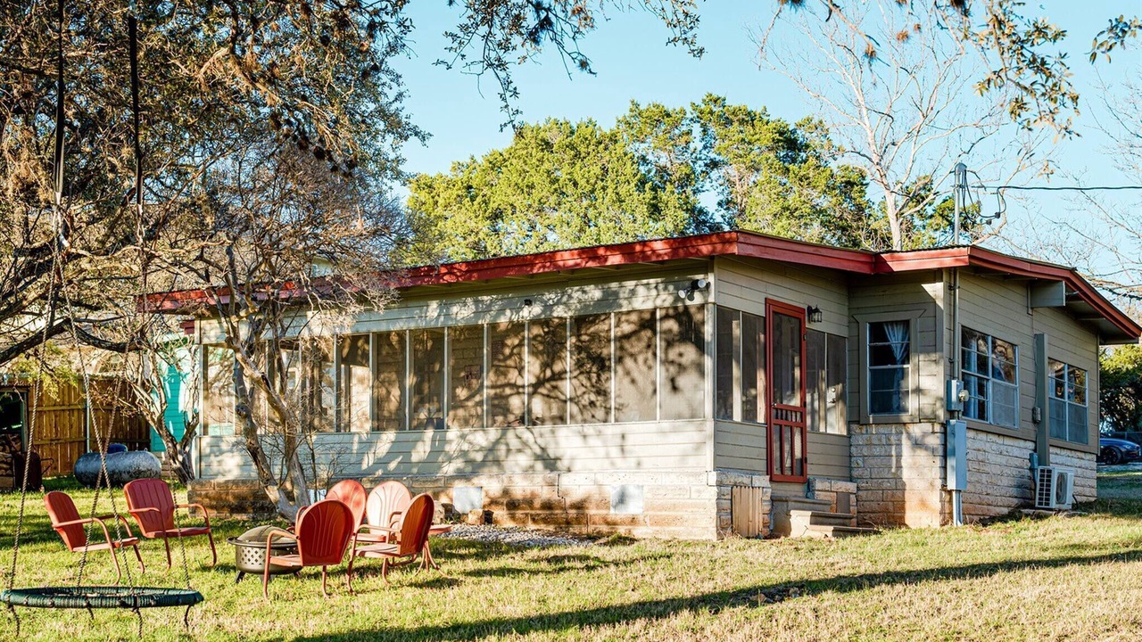 Photo of Outdoor in Oatmeal