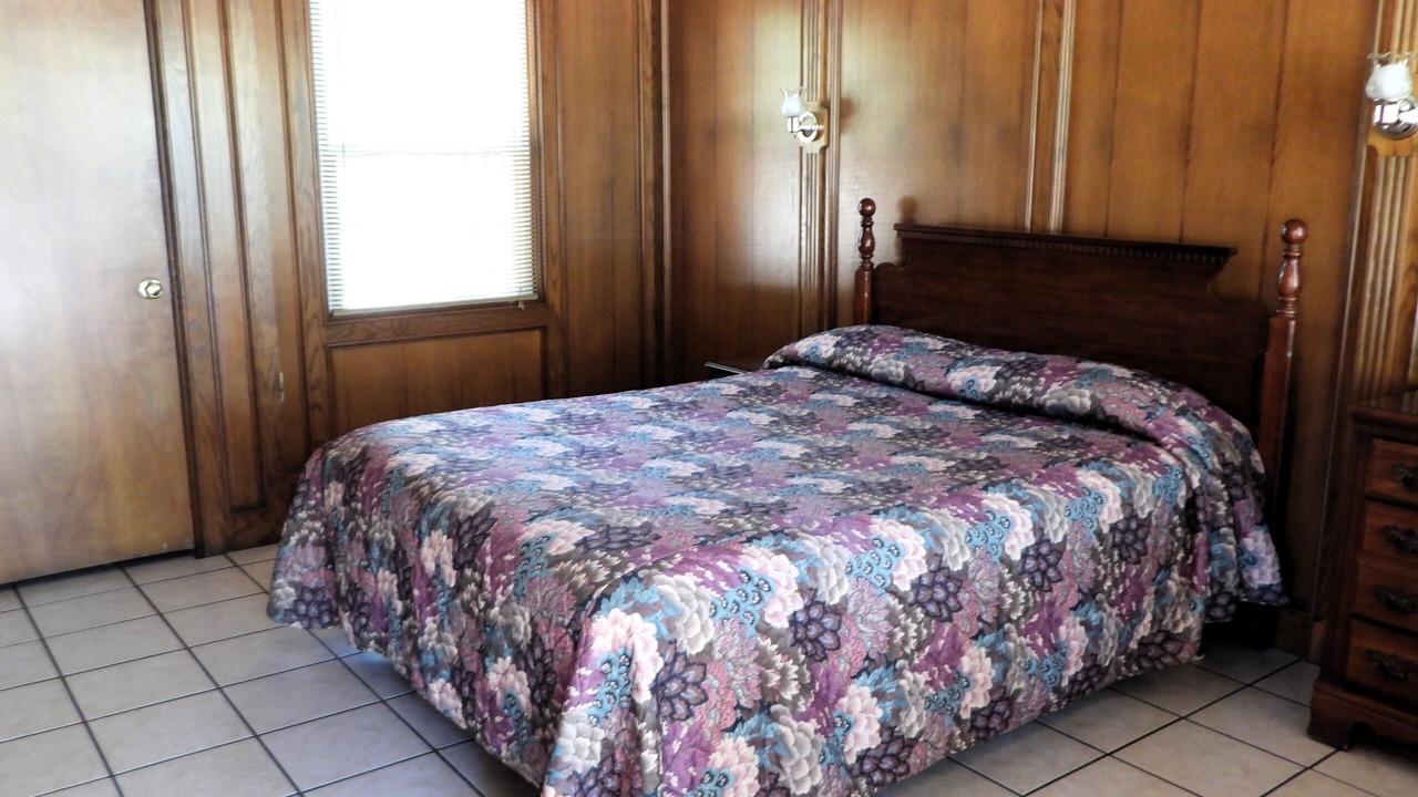 Photo of Bedroom in Royal