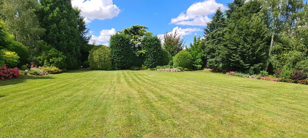 Photo of Outdoor in Anet