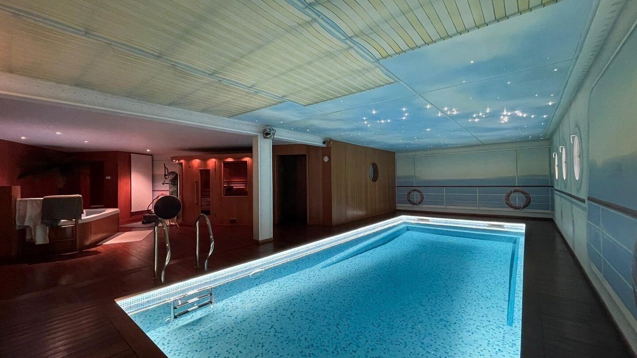 Photo of Outdoor in Anet