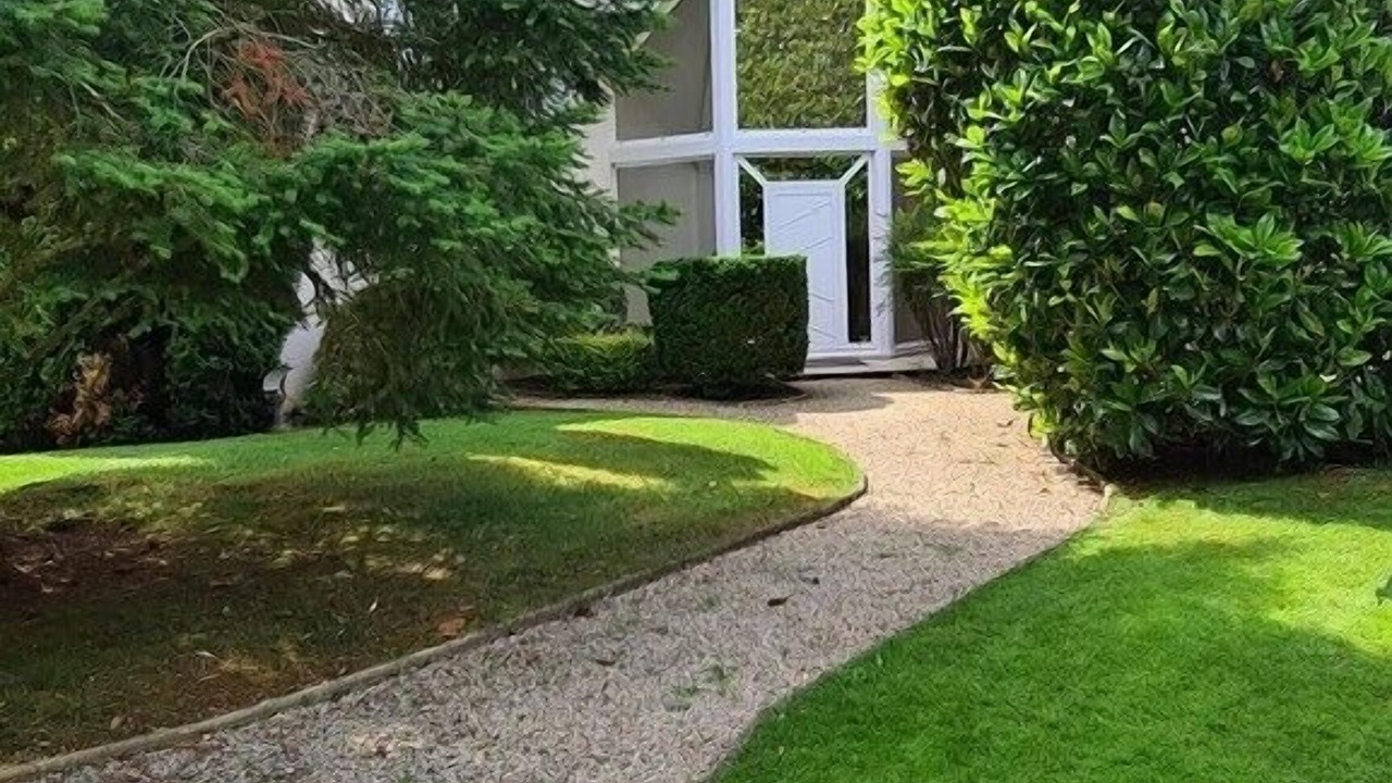 Photo of Outdoor in Anet