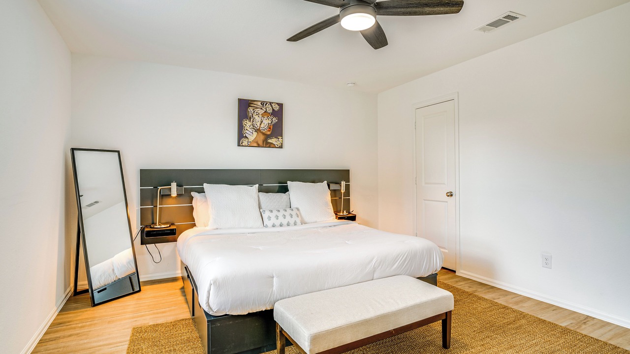 Photo of Bedroom in New Caney