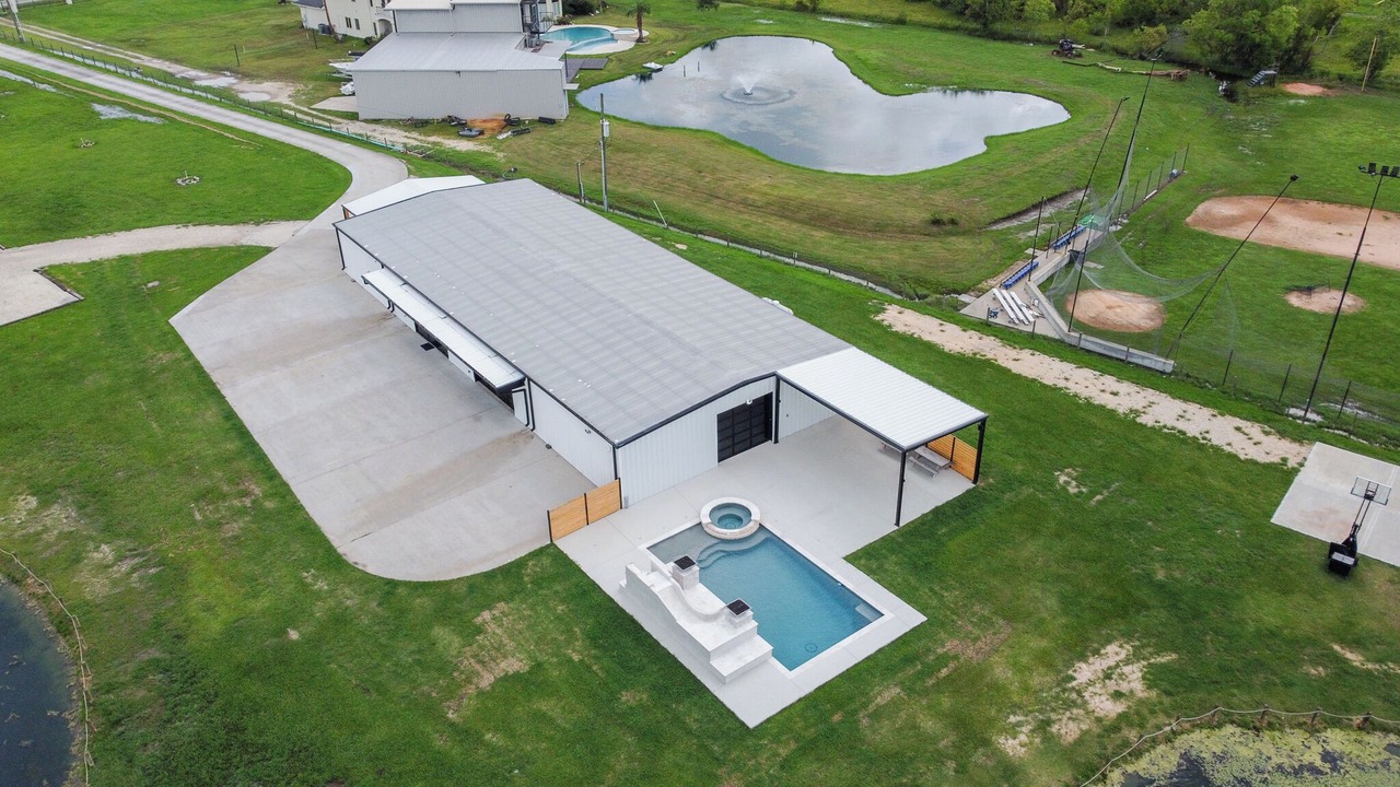 Photo of Outdoor in Alvin