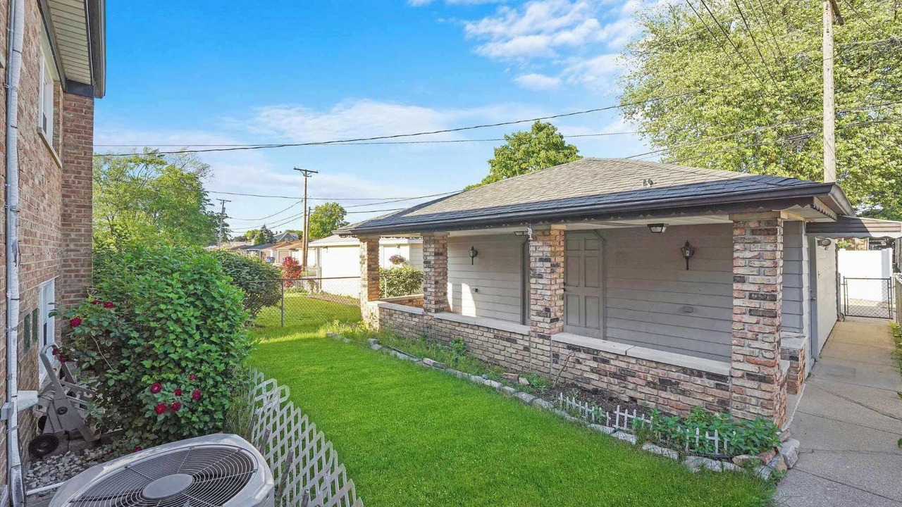 Photo of Outdoor in Forestview