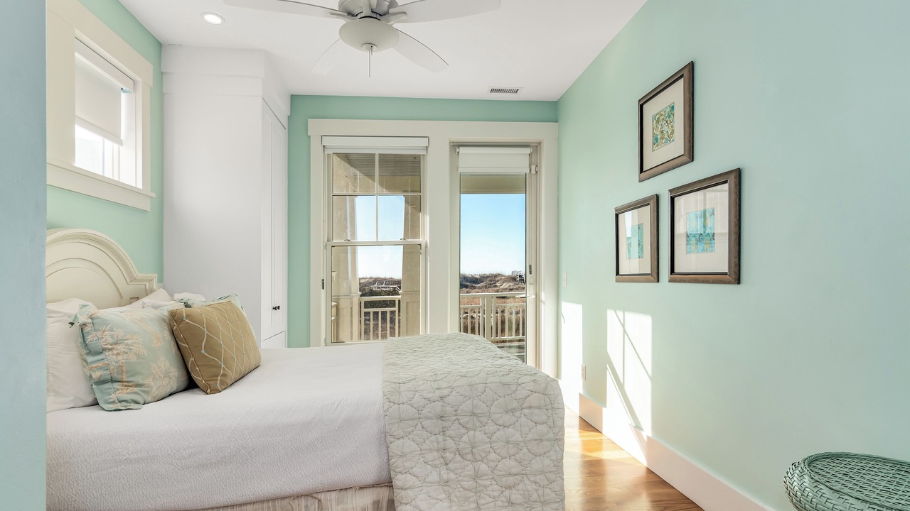 Photo of Bedroom in South Beach