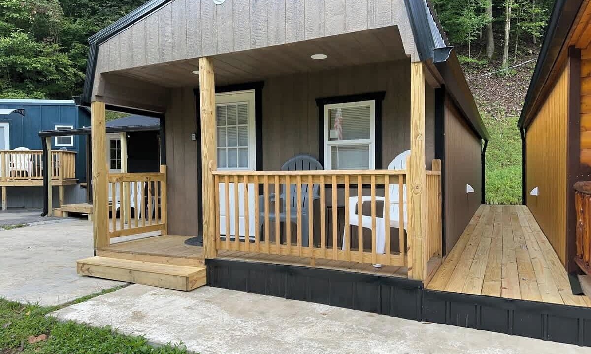 Photo of Patio Balcony in Betsy Layne