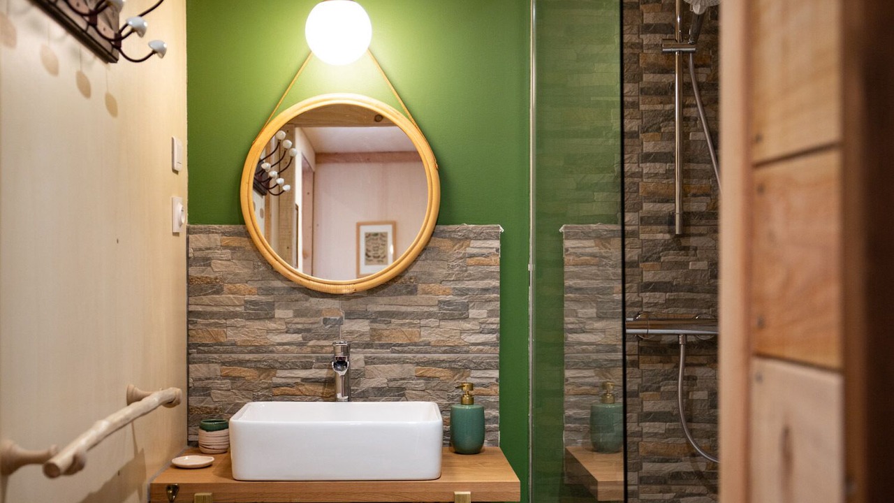 Photo of Bathroom in Saint-Rirand