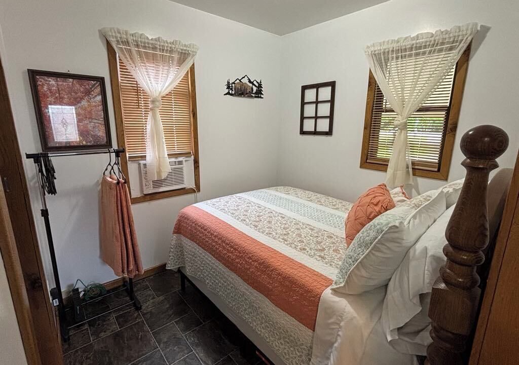 Photo of Bedroom in Harbor Beach
