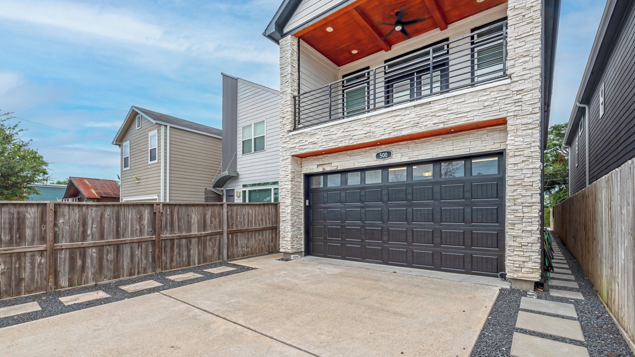 Photo of Outdoor in Northside