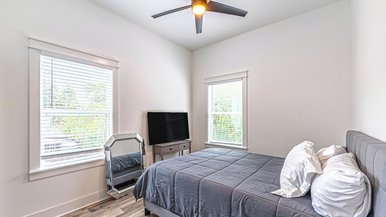 Photo of Bedroom in Northside