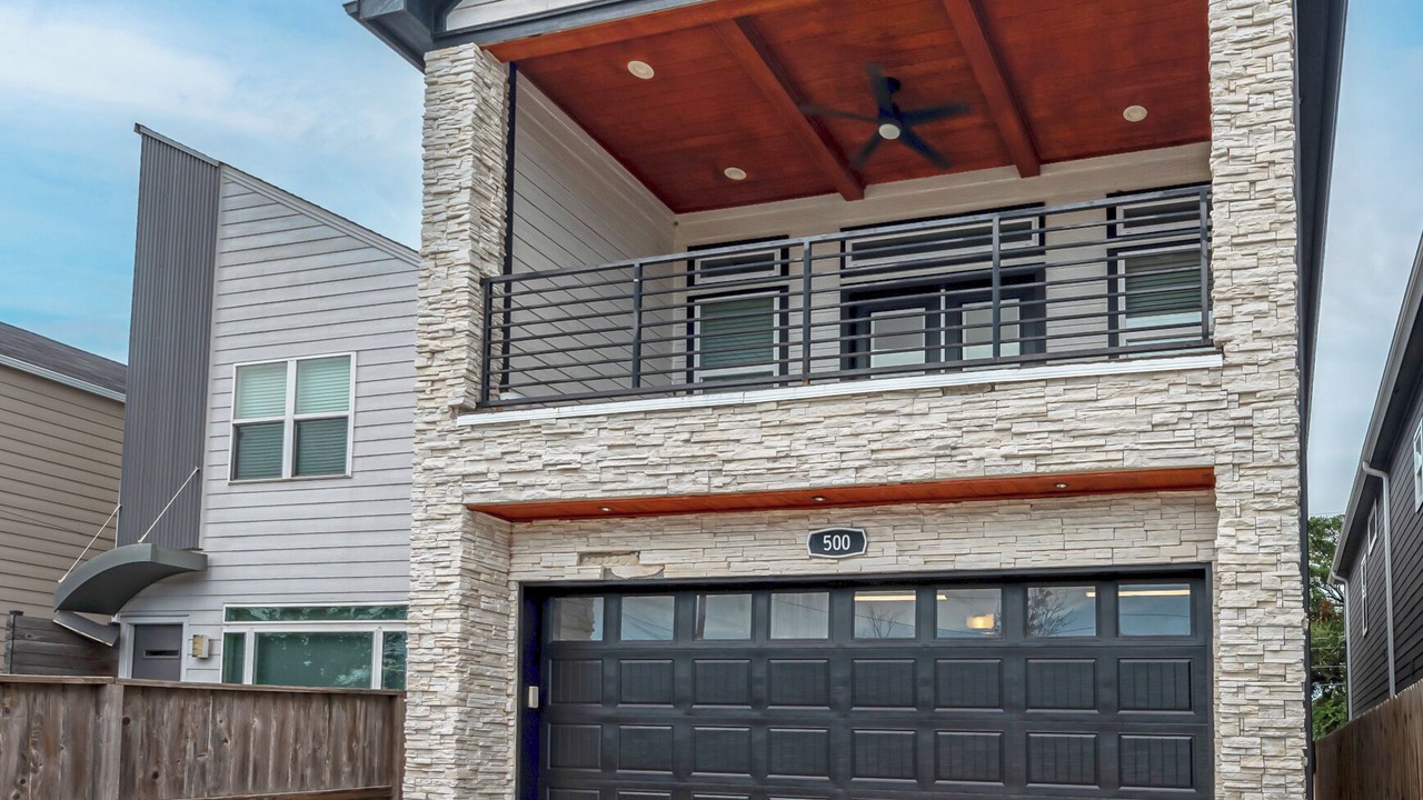 Photo of Outdoor in Northside