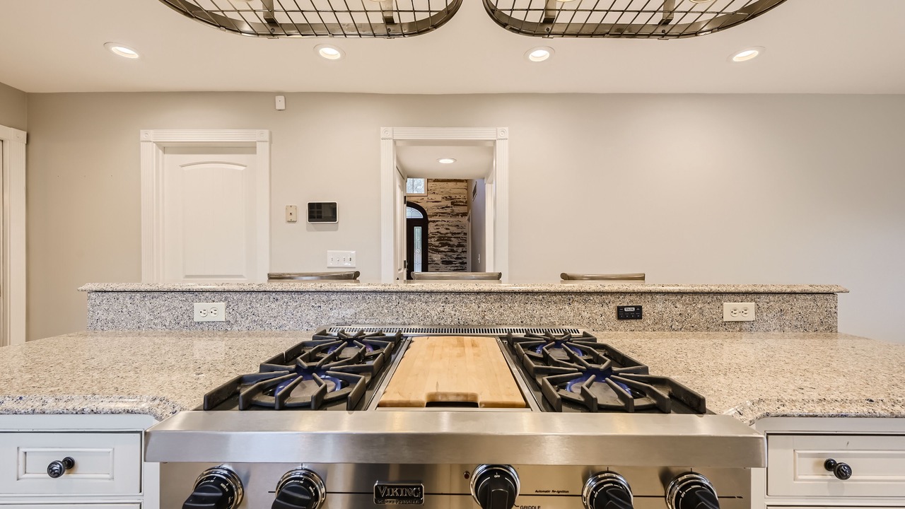 Photo of Kitchen in Lake Shore