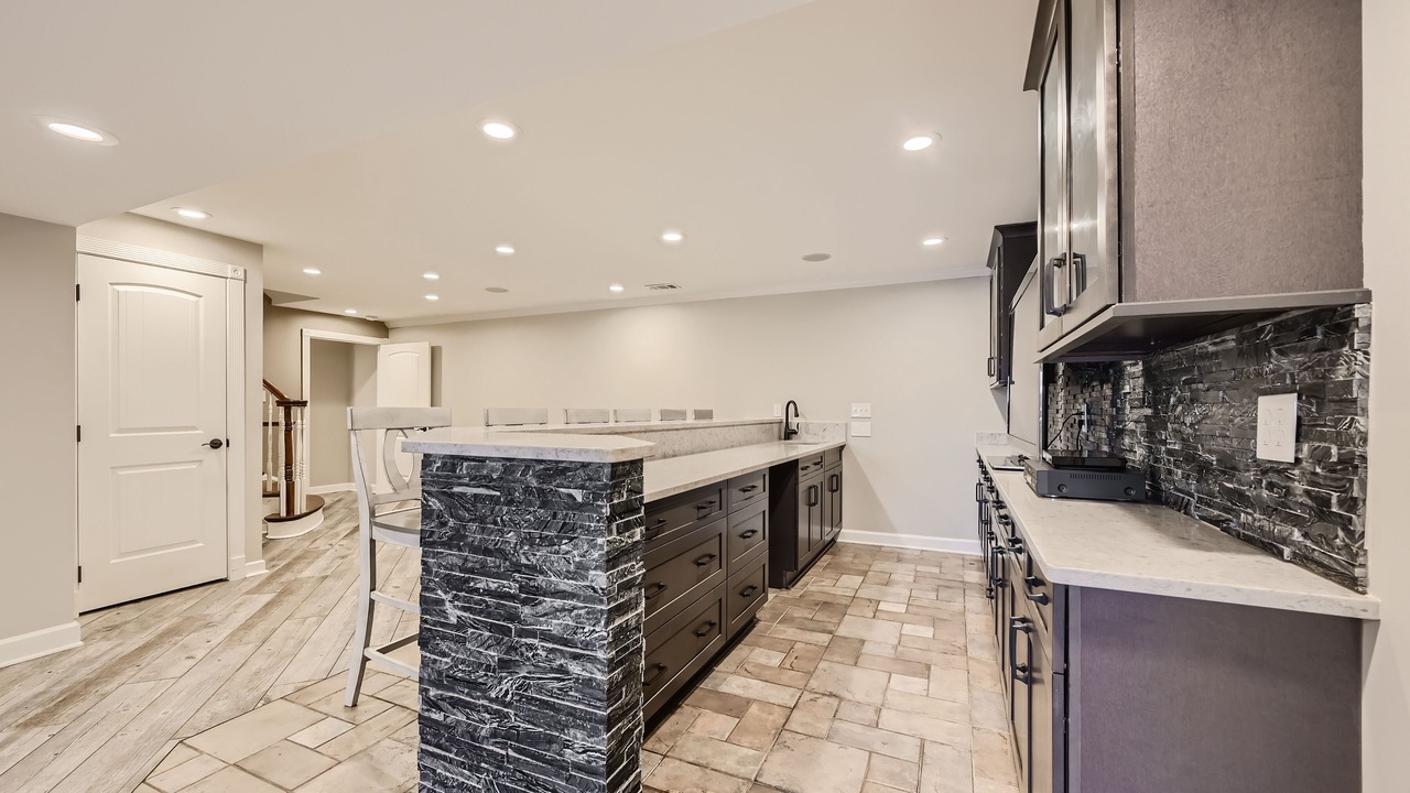 Photo of Kitchen in Lake Shore