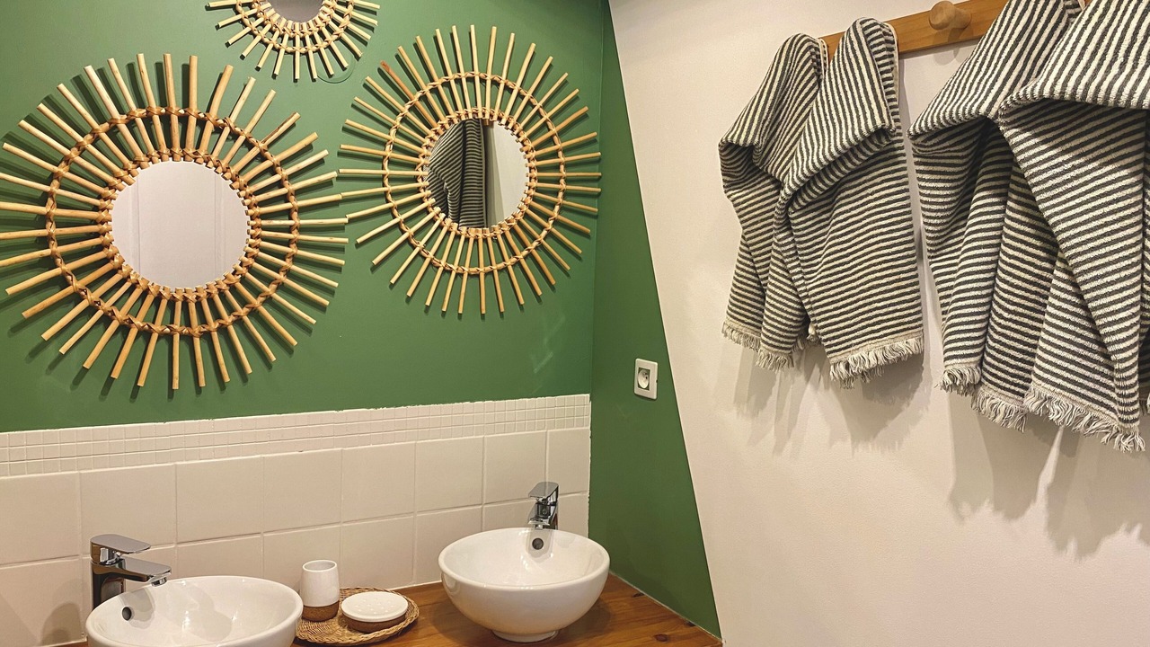 Photo of Bathroom in Langoat