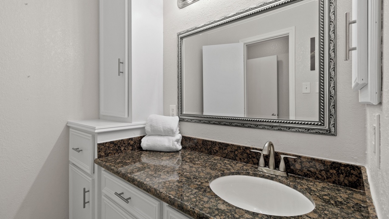 Photo of Bathroom in Friendswood