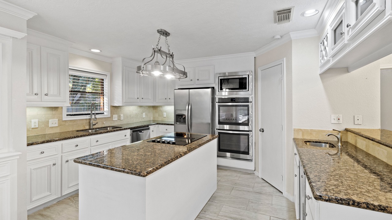 Photo of Kitchen in Friendswood