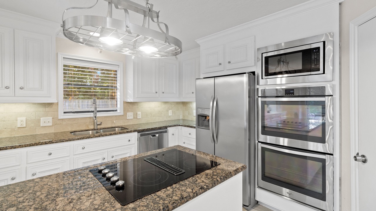 Photo of Kitchen in Friendswood