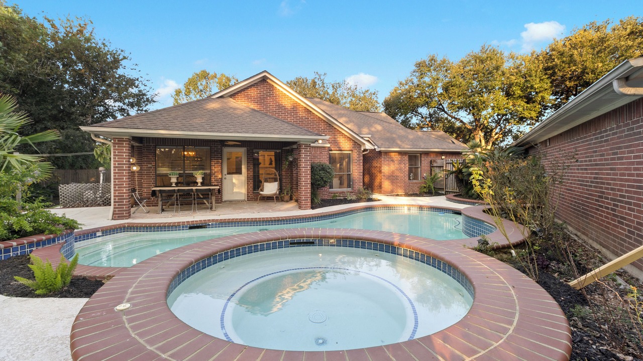 Photo of Outdoor in Friendswood